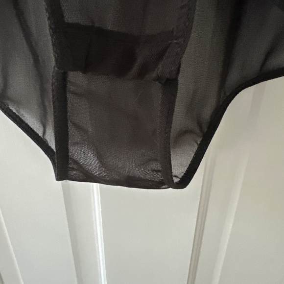 Mesh body suit - Picture 4 of 4